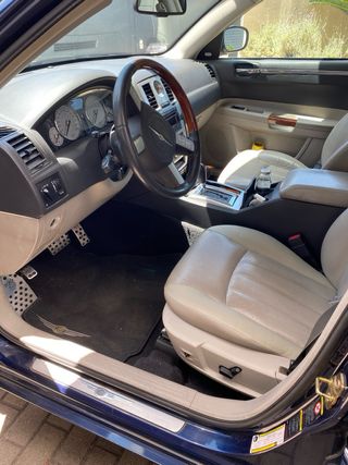 Super coche exclusivo,todos los extras, t. piel