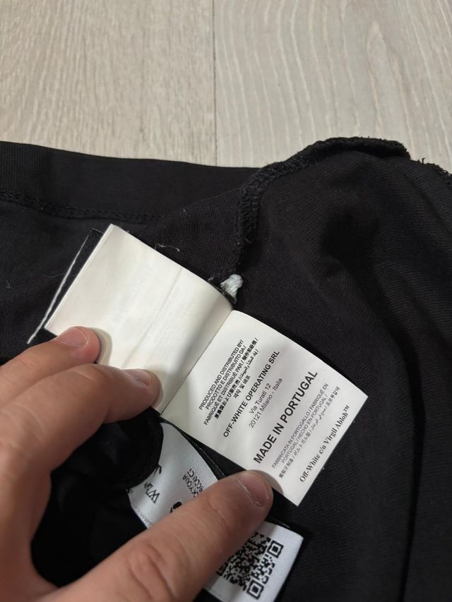 Camiseta Off-White negra - Talla M