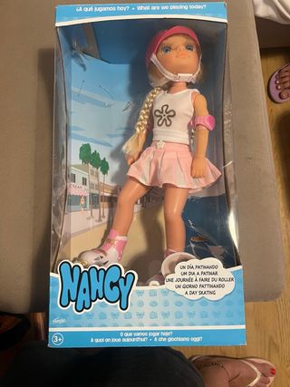 Muñeca Nancy Patinadora