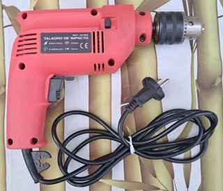 TALADRO ELECTRICO CON 32 BROCAS VARIADAS