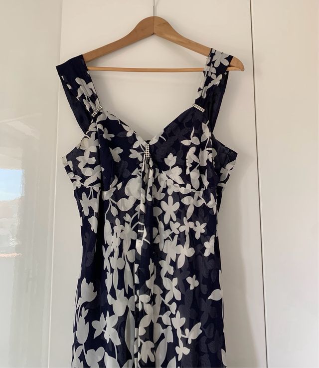 Vestito da cerimonia blu in seta con stola