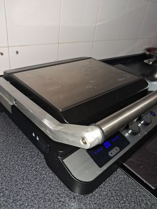 Parrilla eléctrica Grill