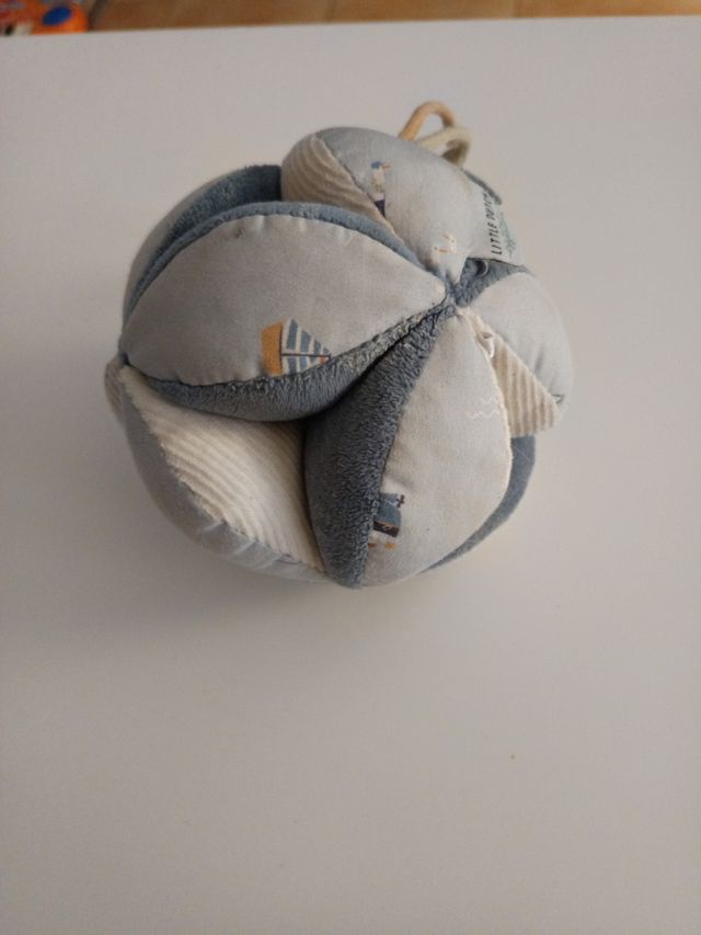 Pelota Montessori bebé suave little dutch