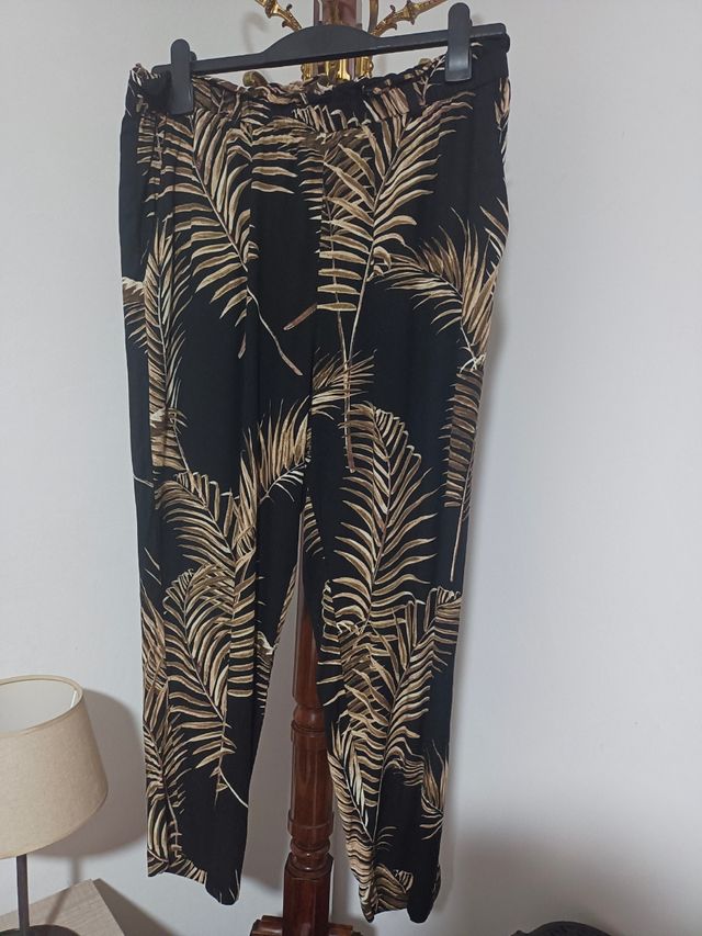 Pantalones H&M estampados