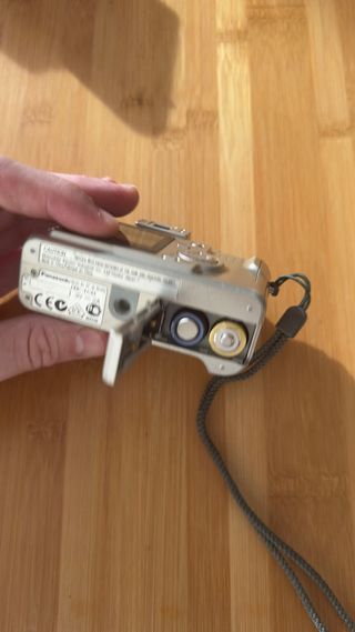 Panasonic Lumix DMC-LC43 - Cámara compacta