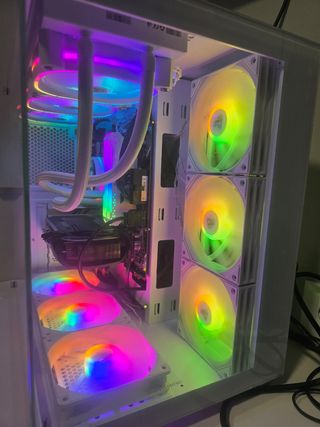 PC Gamer RGB AMD Ryzen 7 5800x
NUEVO!!!!