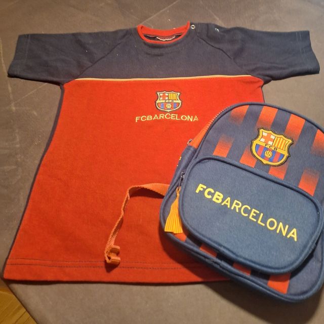 Barça: camiseta y mochila infantil en conjunto.