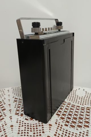 Radio Cassette Coche Antiguo THREE EIGHT