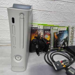 Xbox 360 + Mando + 5 Juegos + Mando multimedia