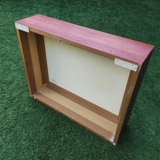 Cubre contador luz. Cuadro acuarela: Mercado flor