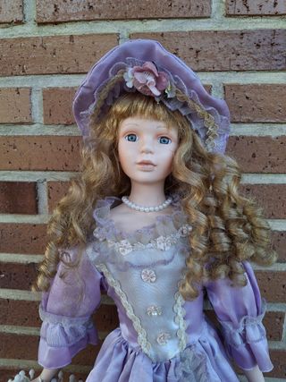 Muñeca porcelana antigua 75cm