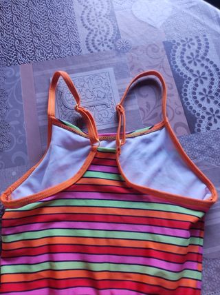 Bañador niña rayas Losan talla 6