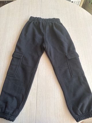 Pantalones chándal negros talla 8