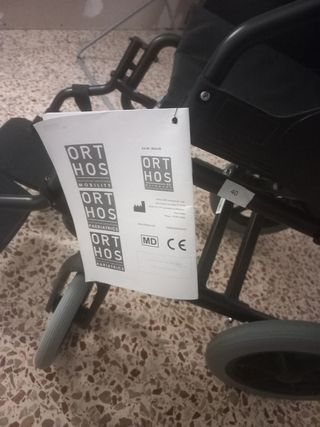 Silla de ruedas sin estrenar 