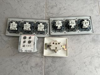 Interruptor y enchufes eléctricos