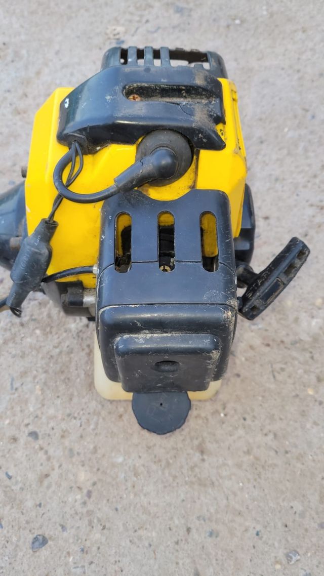 Desbrozadora Garland BT430  funciona bien