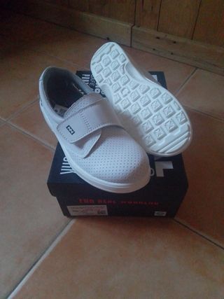 Zapatos de trabajo agion blancos - 37