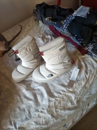 Botas North Face Blancas - 550