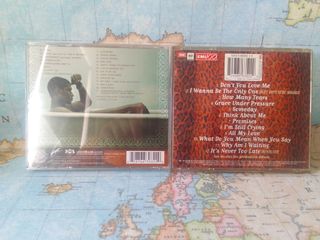 2 CDs R&B/Soul: Usher & Eternal
