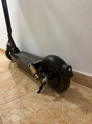 Patinete Joyor 3 velocidades en torre vieja