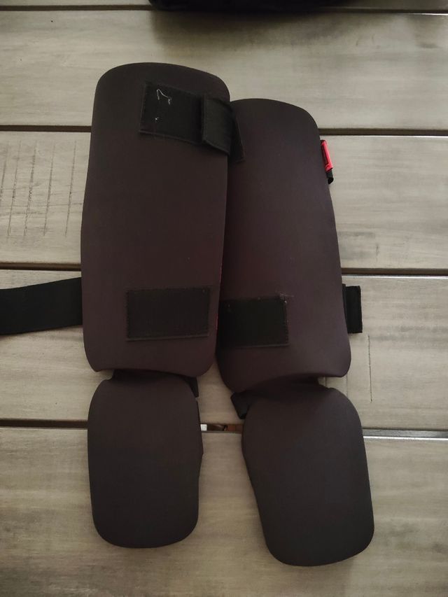 Espinilleras OutShock