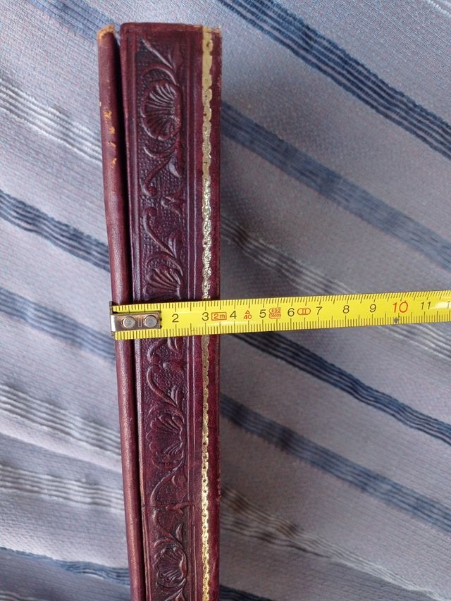 Caja antigua decoración ángeles