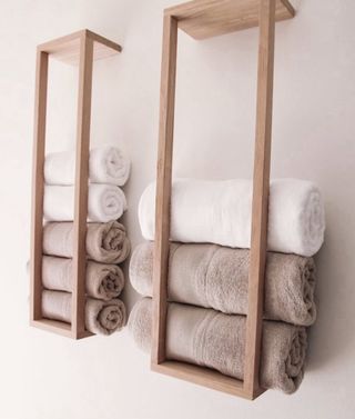 Estante toallero madera - Beige. A medida !!!