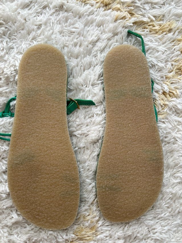 Novas sandálias Groundies tamanho 39 - Verde