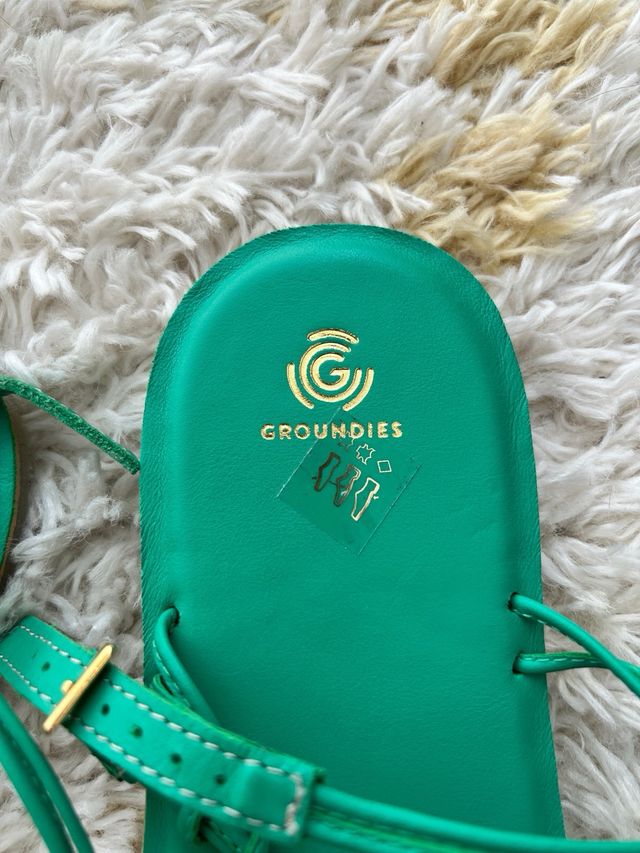Novas sandálias Groundies tamanho 39 - Verde