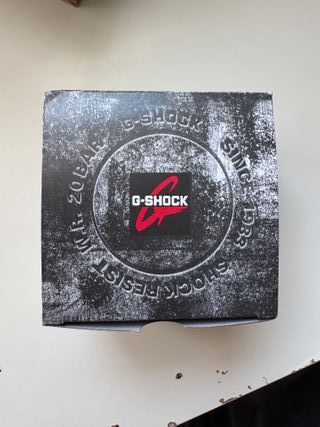 G-Shock blanco - reloj deportivo