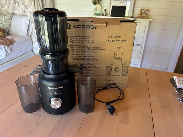 Extractor de jugos AOBOSI -COLD PRESS Prensa frio