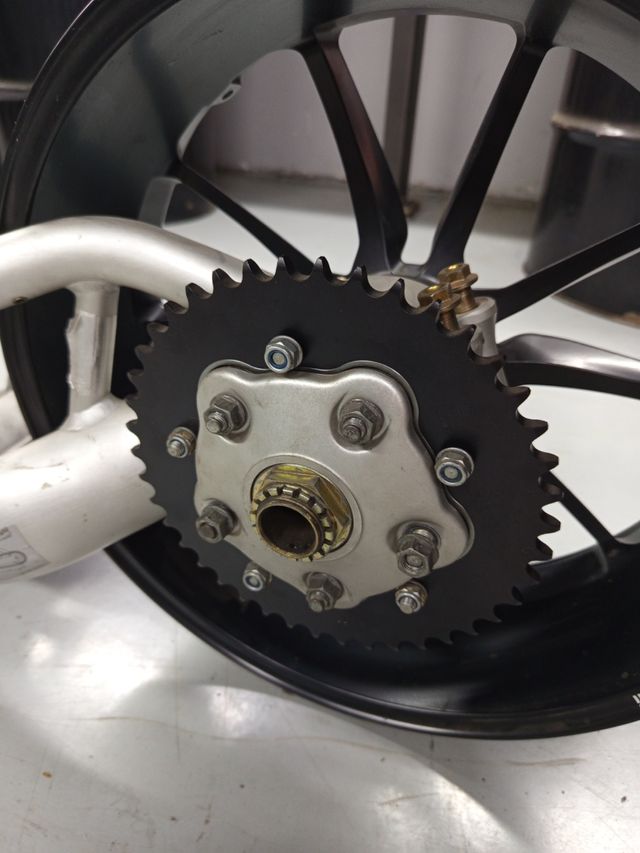 Basculante Ducati S4rs - Kit