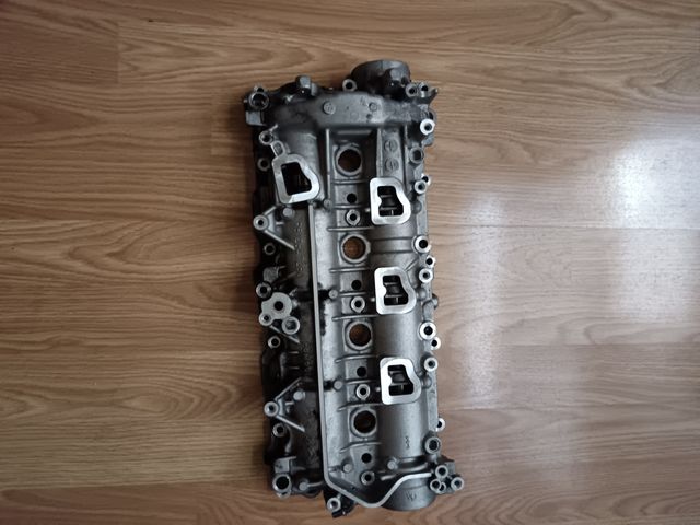 Culata PSA con árboles de levas