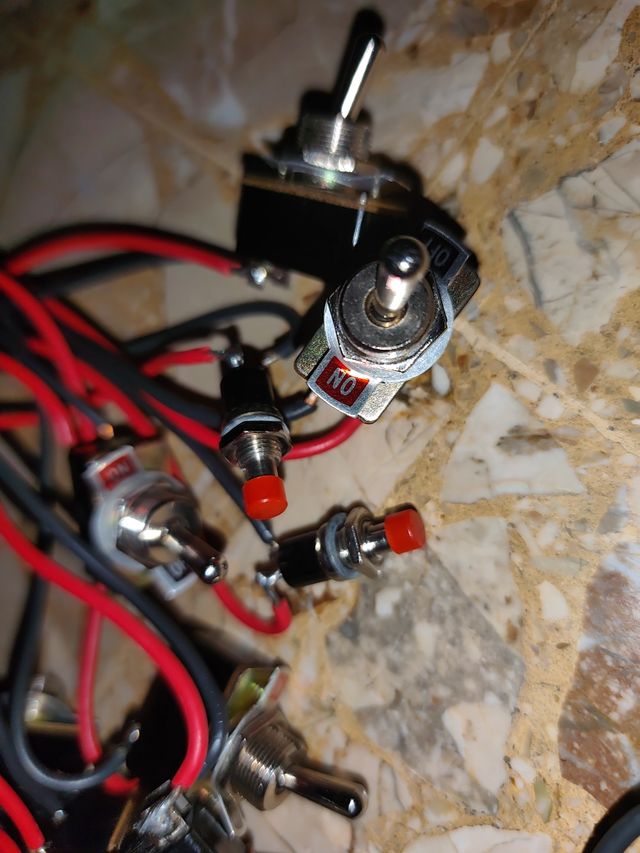 Interruttori on/off - Cavi elettrici