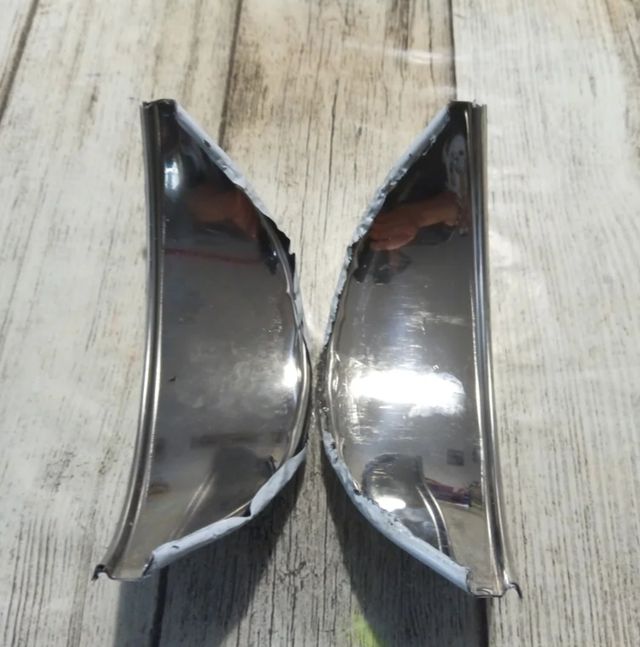 Seat 850 y 124 pestañas cromadas faros