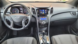Hyundai i30 2016