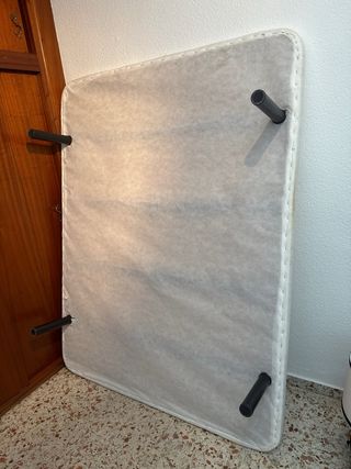 Base tapizada 140cm x 180cm