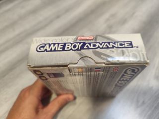 Game Boy Advance - Acepto cambios en persona