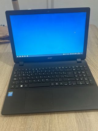 Portátil Acer negro