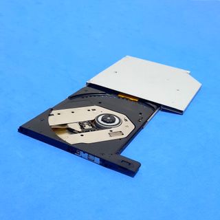 Grabadora interna DVD 9.5mm SATA - Diferentes