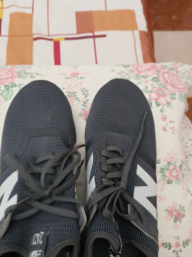 Scarpe New Balance 247 - Nere