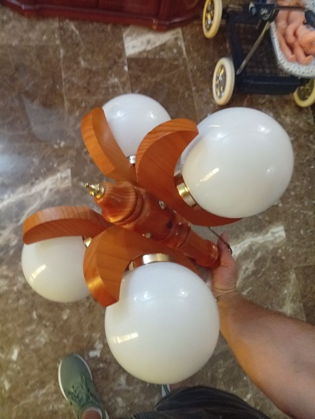 Lampara madera 4 luces