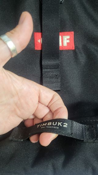 Mochila Timbuk2 negra