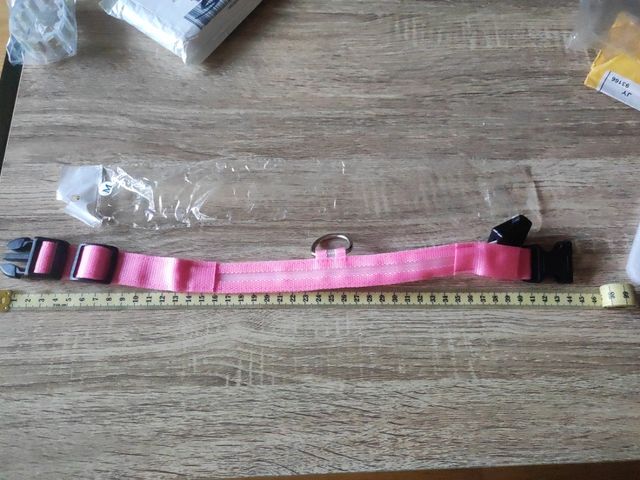 Collar LED rosa para perro - Talla M