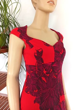 Vestido rojo flores grandes - Talla S