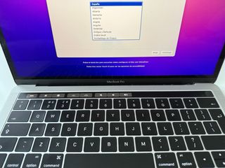MacBook Pro 13" 2016 i7 16GB RAM y 500GB SSD