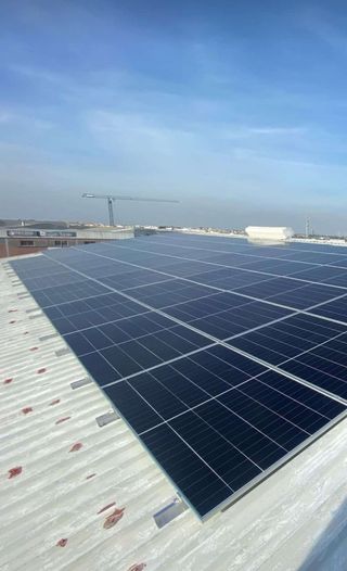 Se instalan Placas Solares.  Presupuesto a medida.