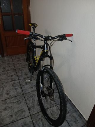Bicicleta merida TFS 100