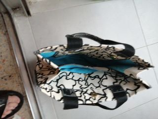 Bolso Tous blanco y negro