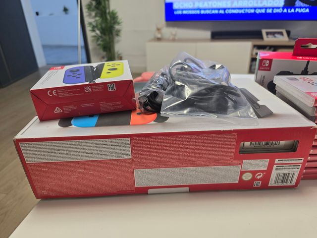 Nintendo Switch Azul-roja